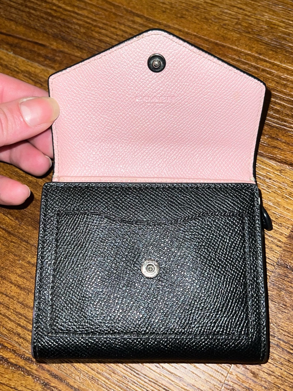 Coach Luxury Colorblock Black White Leather Chic Pink Trifold Wallet Preppy Y2K - Picture 5 of 9